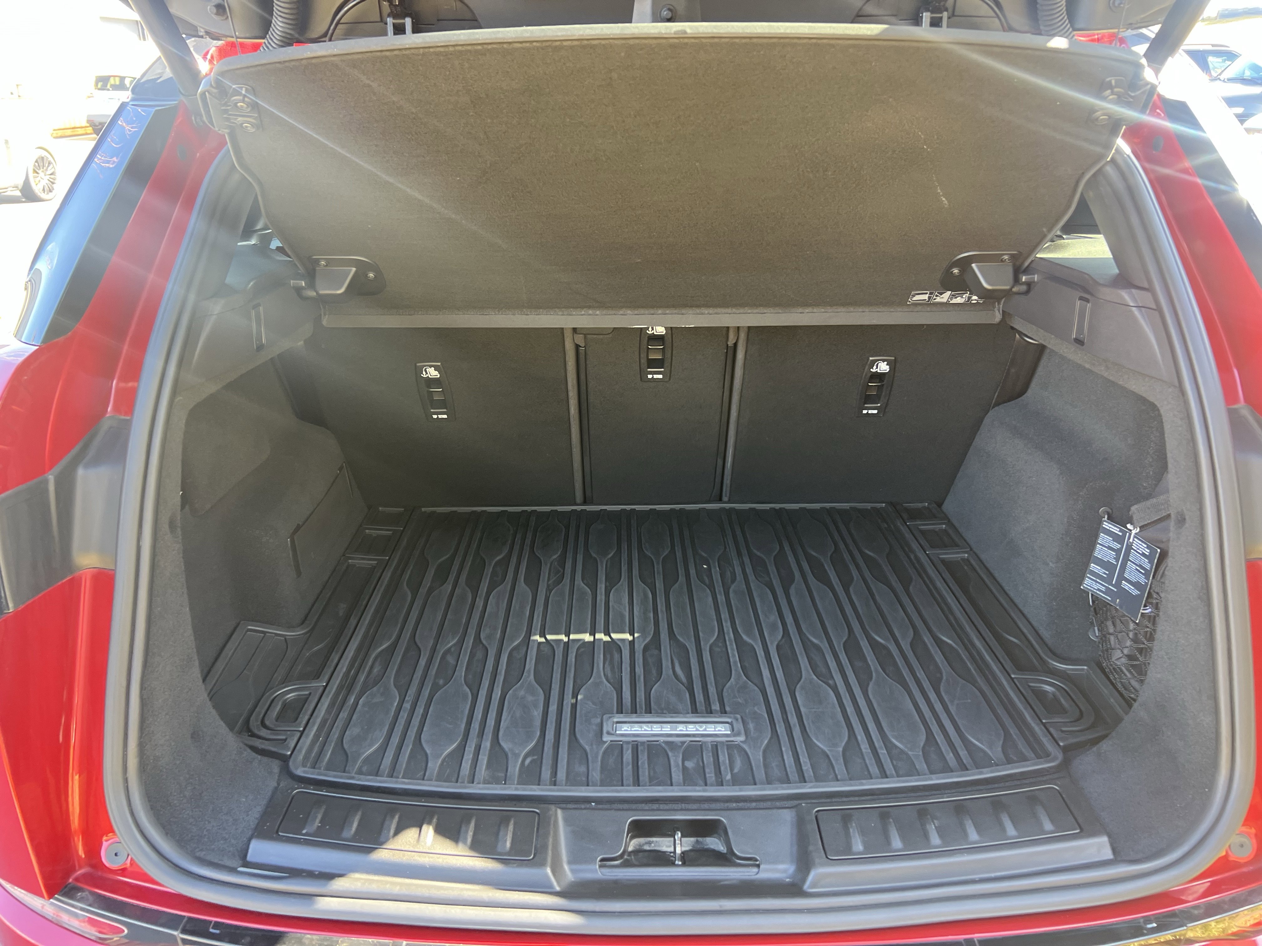 Used 2021 Land Rover Range Rover Evoque S image 34