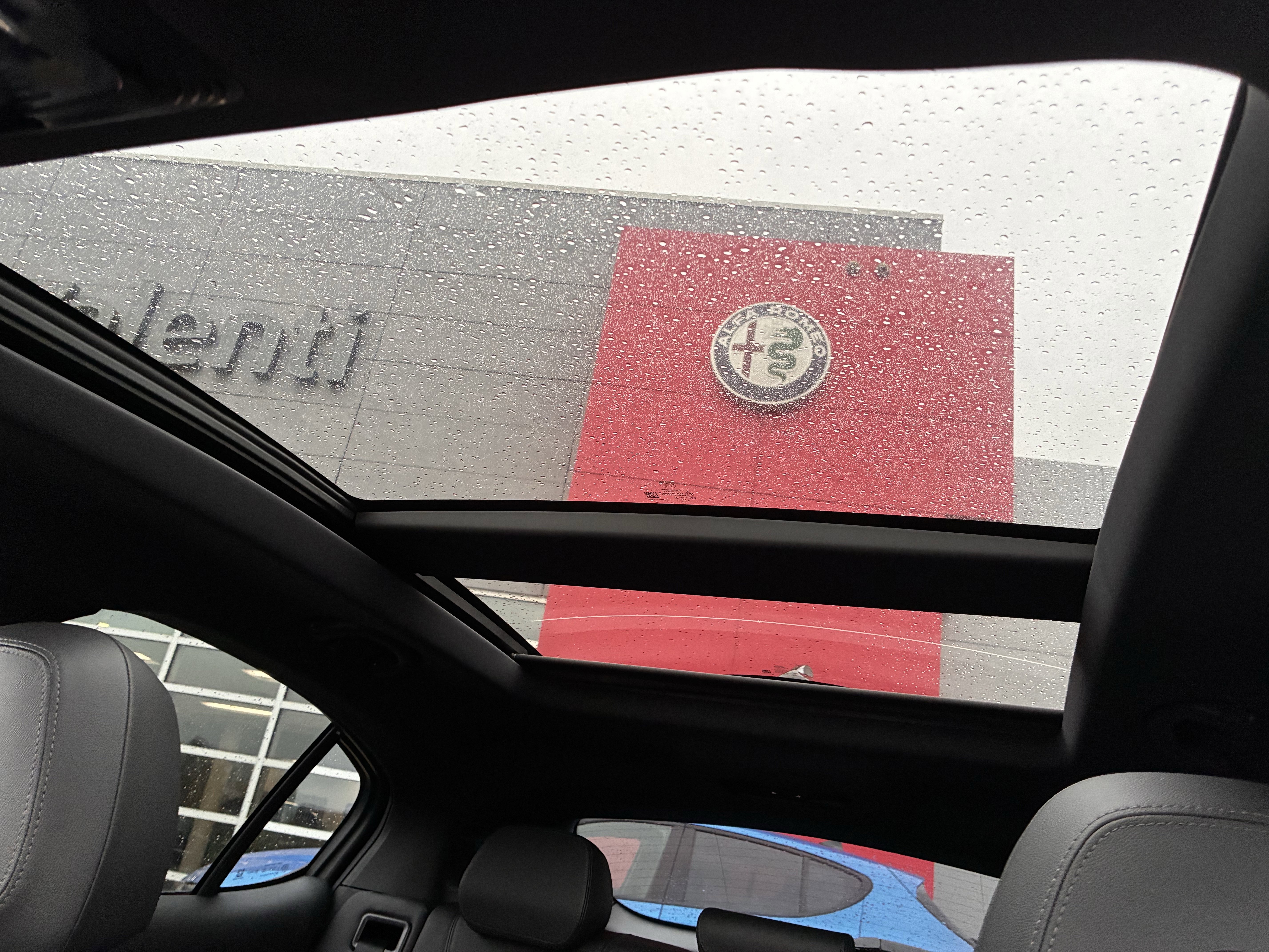 New 2025 Alfa Romeo Stelvio Sprint image 23