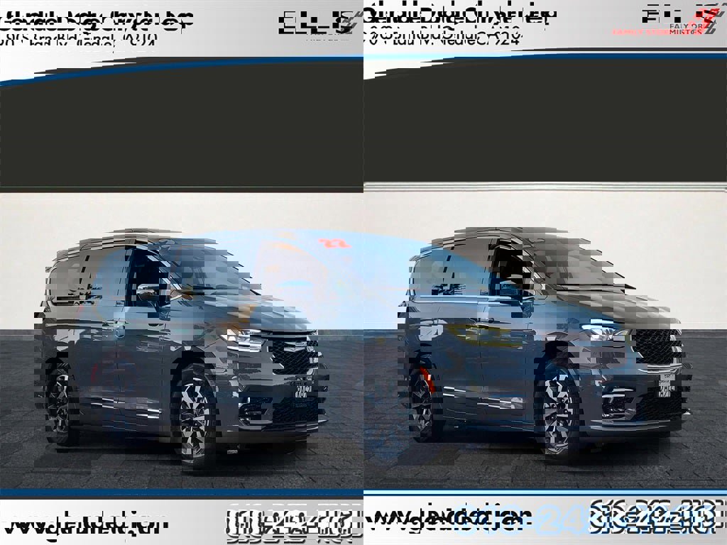Used 2022 Chrysler Pacifica Limited