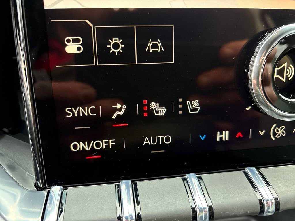 New 2026 GMC Acadia AT4 w/ Luxury Package image 24