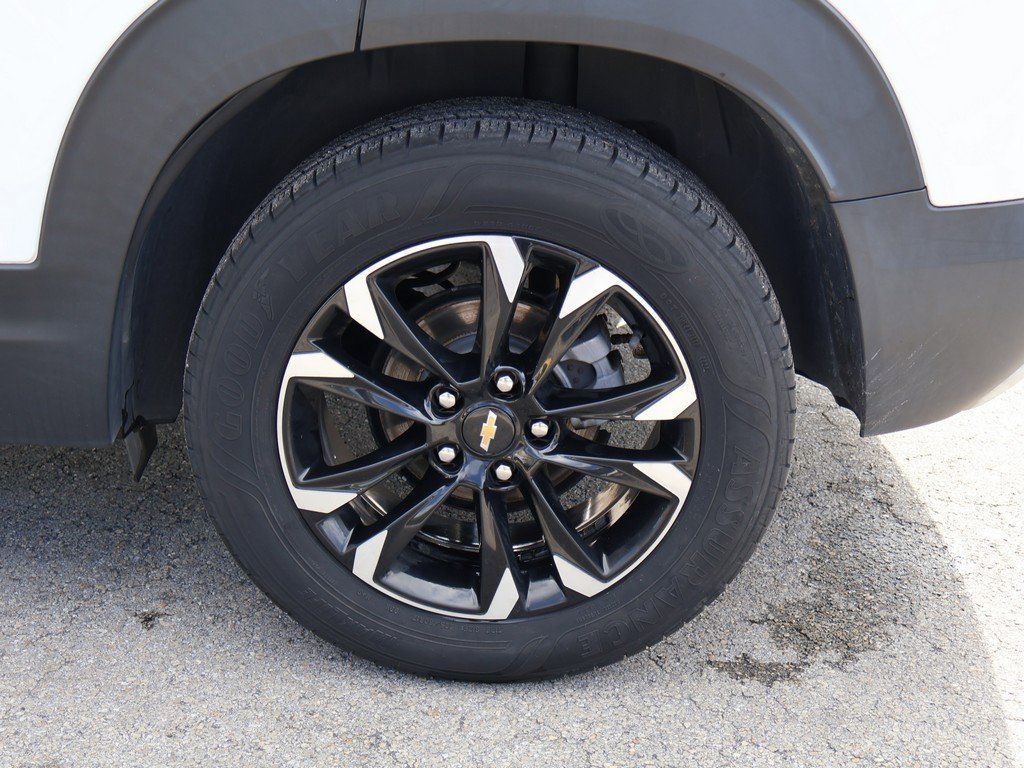 Used 2021 Chevrolet TrailBlazer LT w/ Premium Seating Package image 21