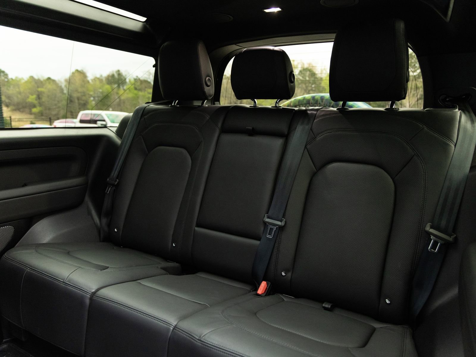 Used 2024 Land Rover Defender 90 Carpathian Edition AWD/4WD image 24