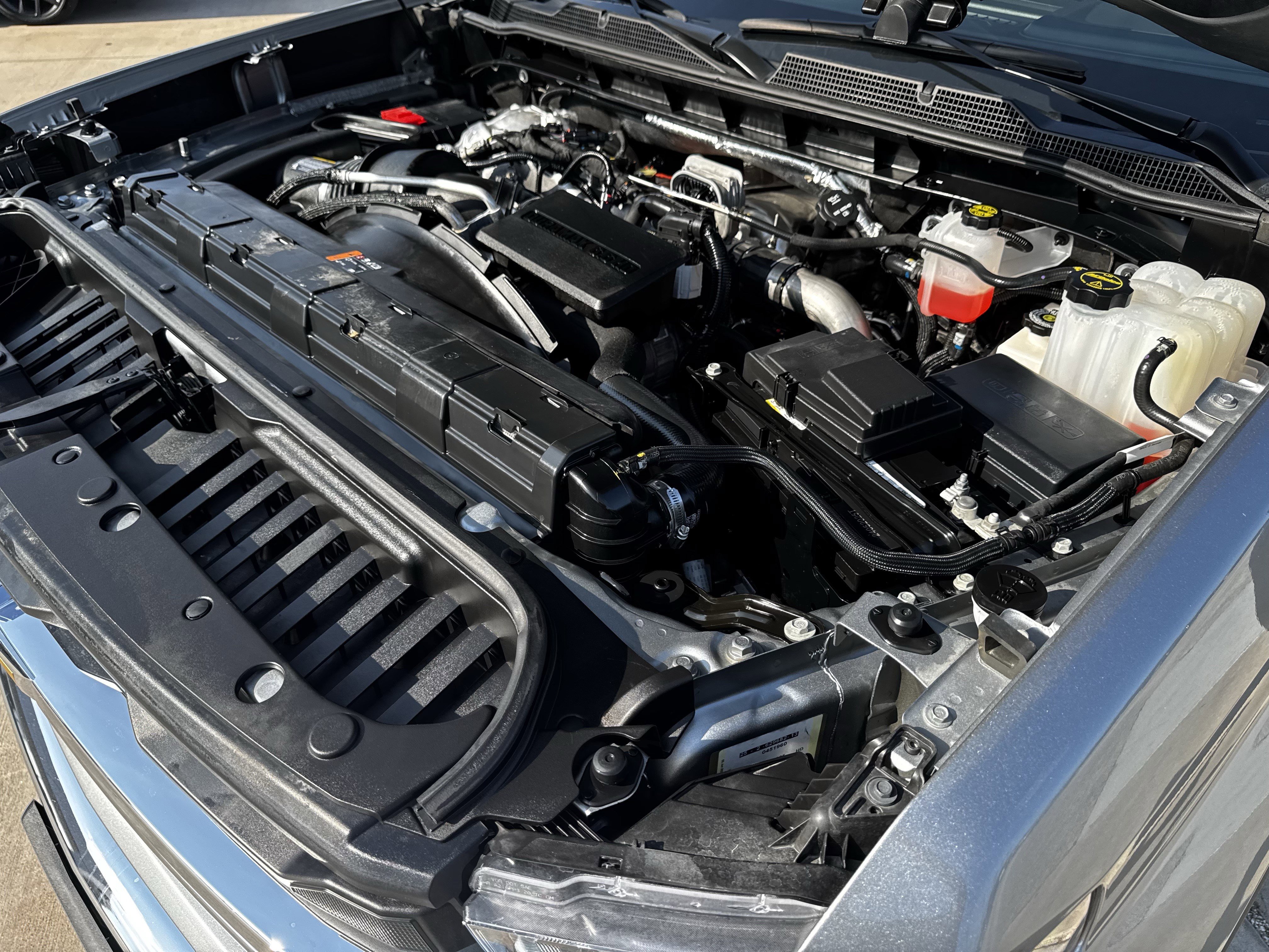 Used 2025 Chevrolet Silverado 2500 LT w/ Convenience Package image 34