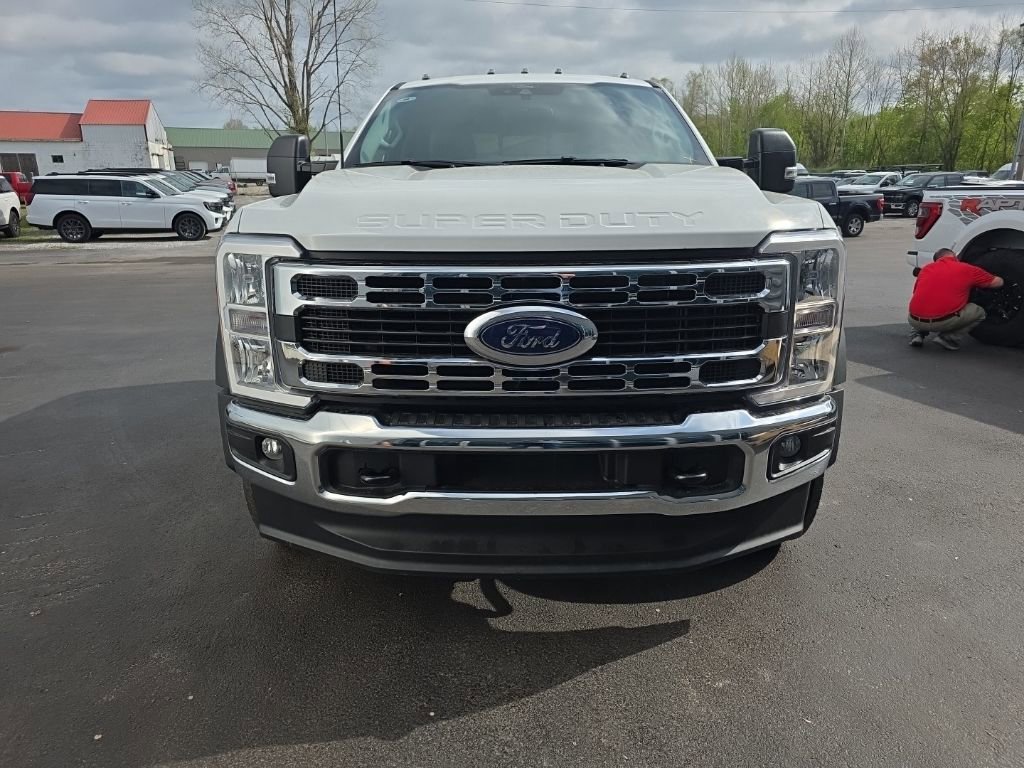 New 2026 Ford F550 4x4 Crew Cab Super Duty image 4