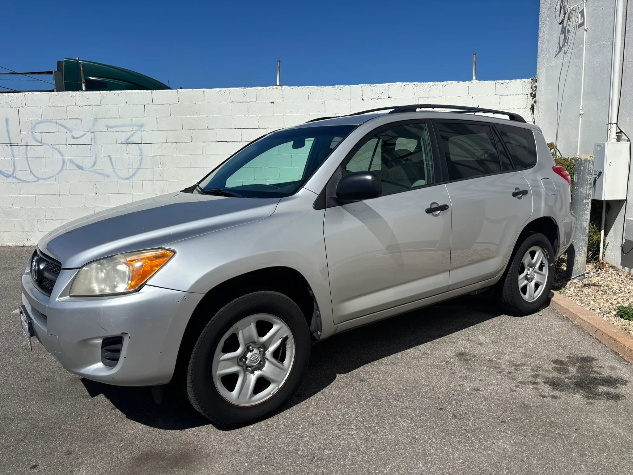 Used 2011 Toyota RAV4 4WD w/ Base L4 Extra Value Pkg