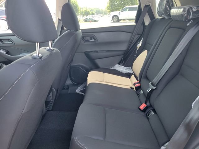 New 2026 Nissan Rogue S AWD/4WD image 30