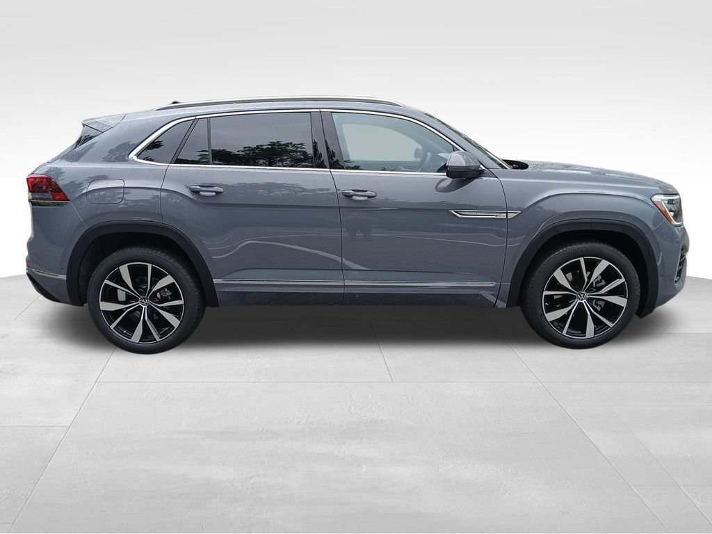 New 2026 Volkswagen Atlas Cross Sport SEL Premium R-Line AWD/4WD image 6
