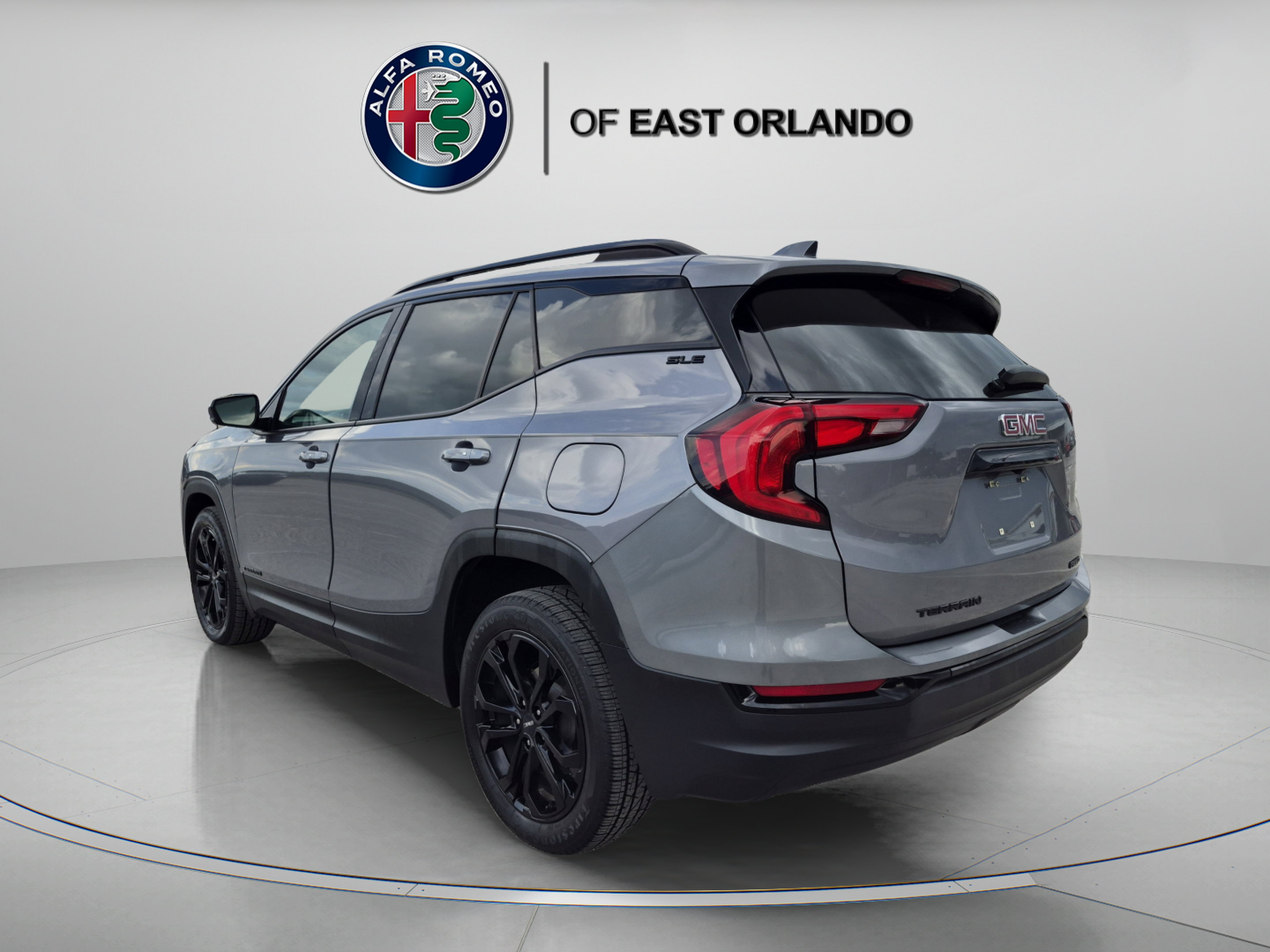 Used 2020 GMC Terrain SLE w/ Elevation Edition AWD/4WD image 5