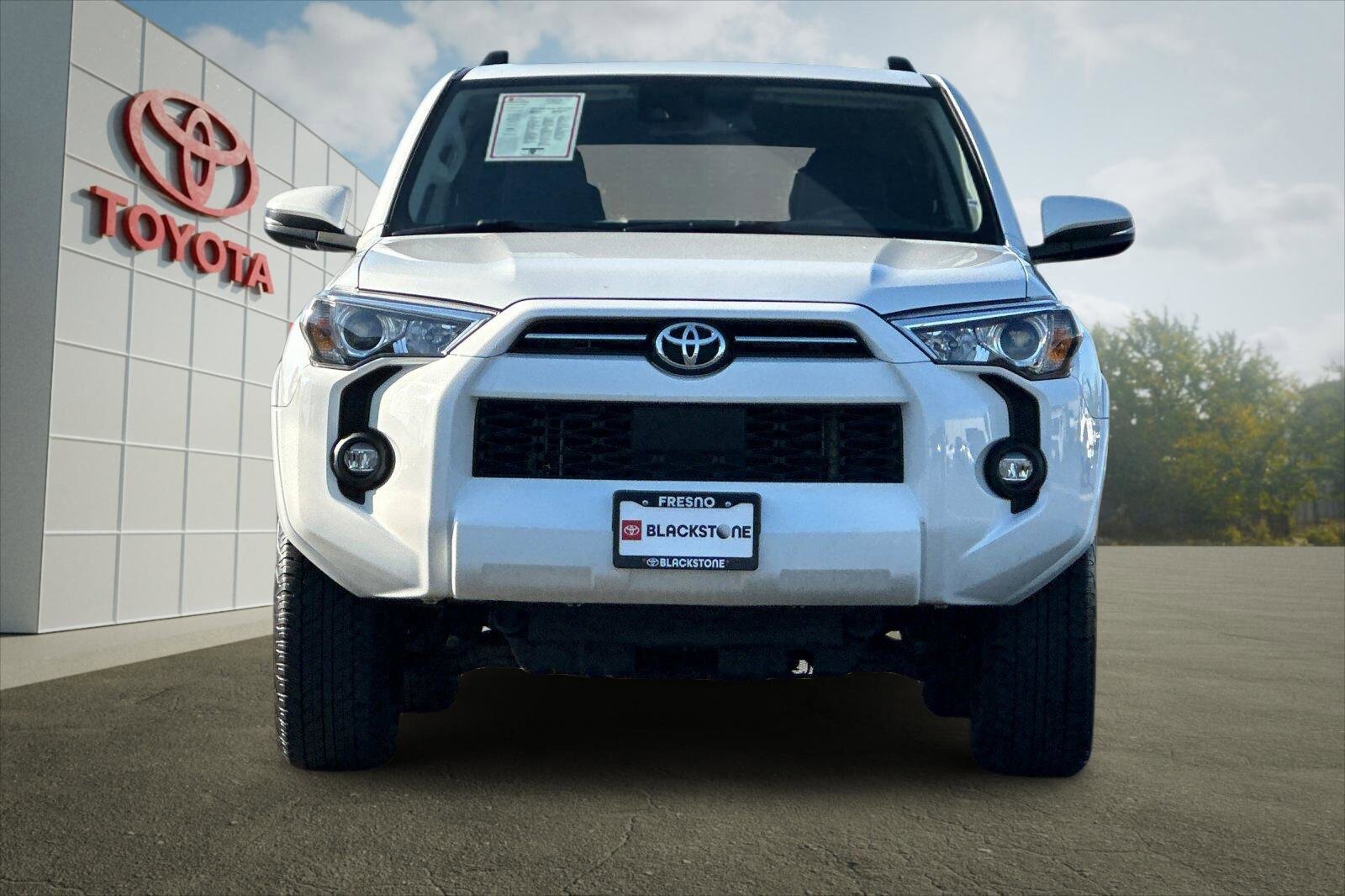 Certified 2024 Toyota 4Runner SR5 Premium image 8
