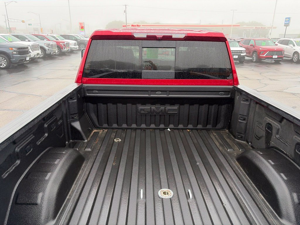 Used 2025 GMC Sierra 3500 SLT w/ SLT Premium Package AWD/4WD image 7