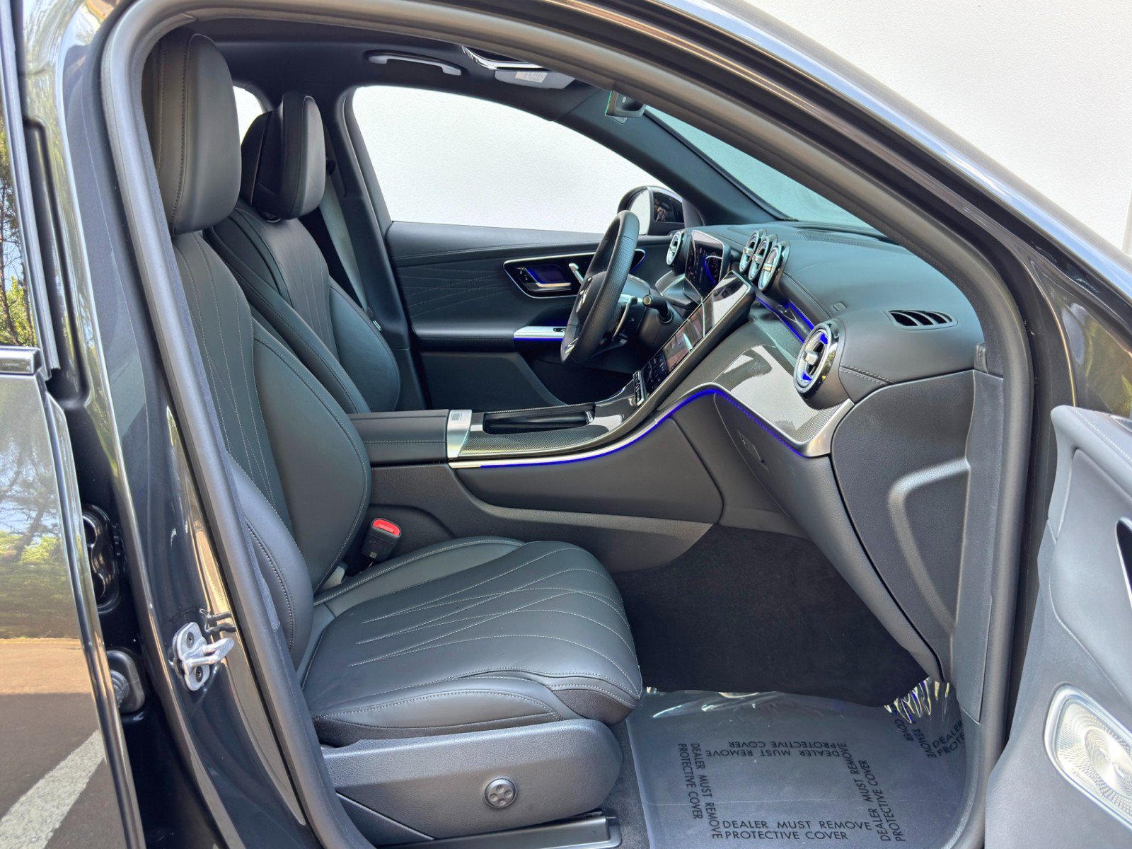 Used 2025 Mercedes-Benz GLC 63 AMG S w/ Driver Assistance Package image 16