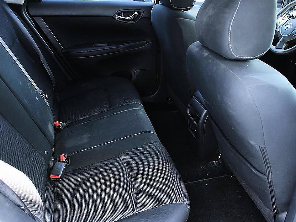 Used 2019 Nissan Sentra S FWD image 15