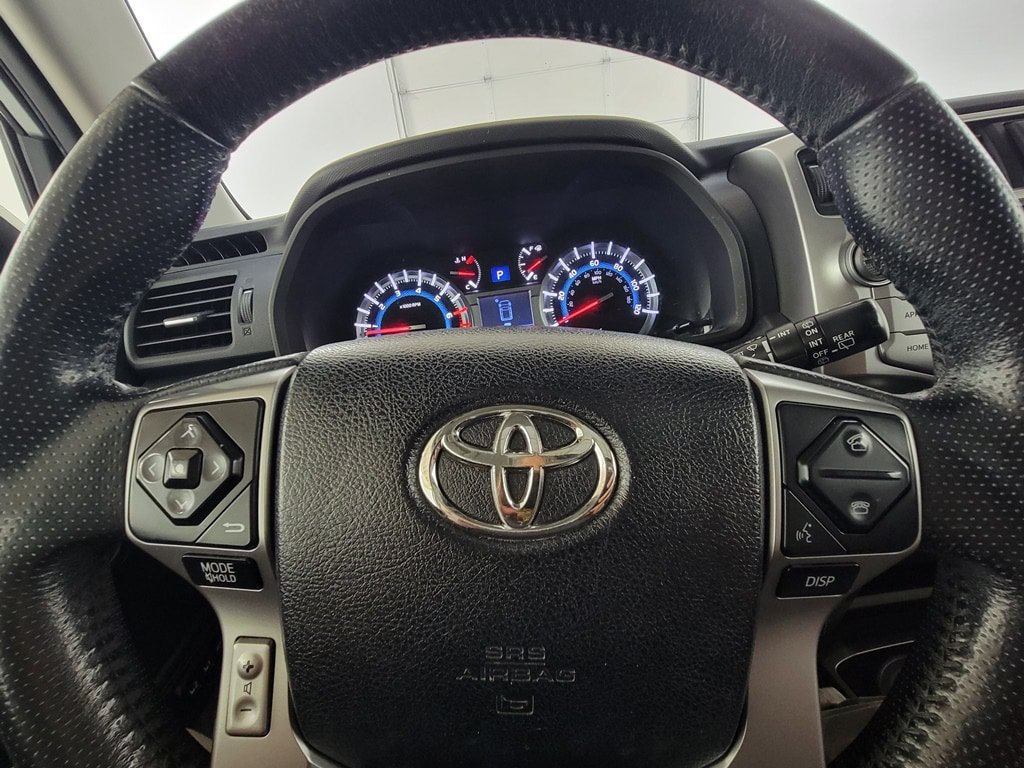 Used 2014 Toyota 4Runner Limited AWD/4WD image 18