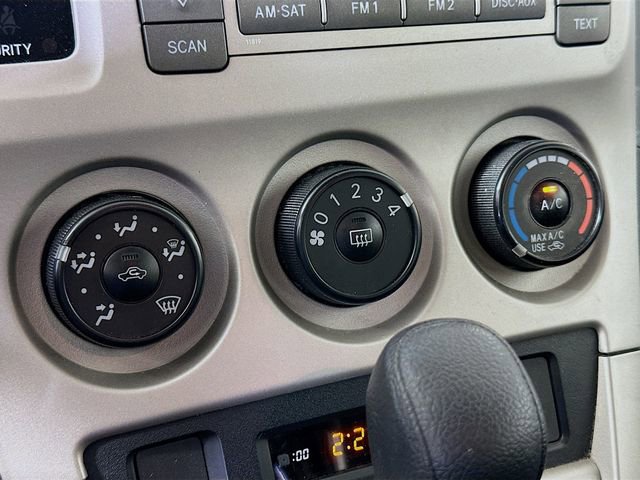 Used 2010 Toyota Matrix image 16