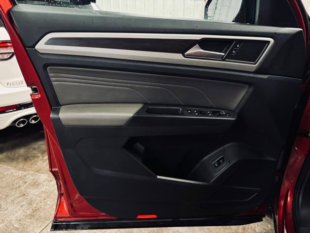Used 2022 Volkswagen Atlas SE image 12