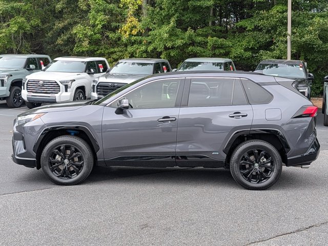 Used 2023 Toyota RAV4 SE AWD/4WD image 4