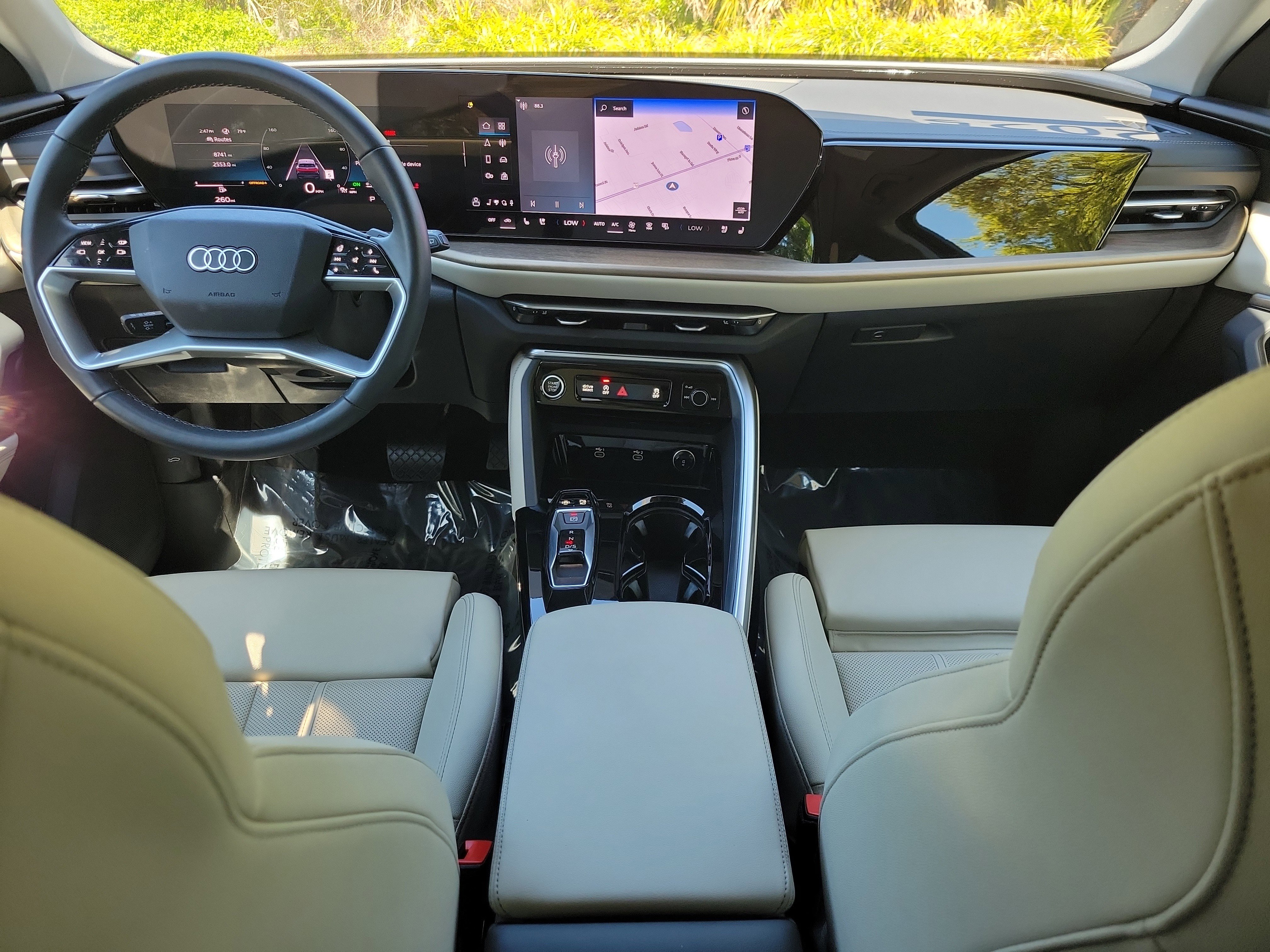 Used 2025 Audi Q5 Premium Plus w/ Premium Plus image 13