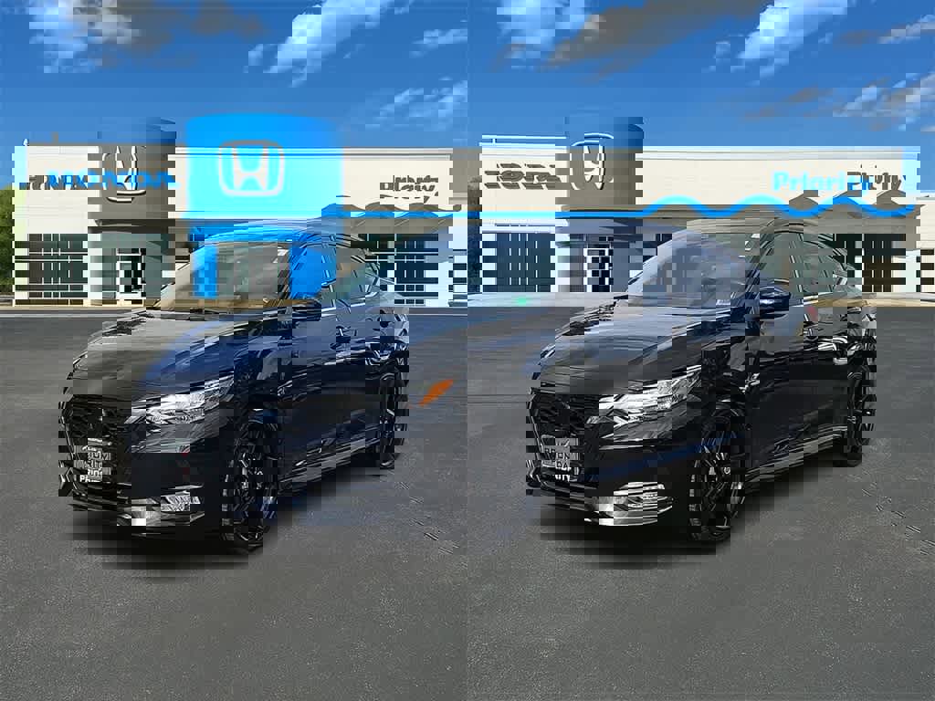 Used 2022 Nissan Sentra SR w/ Midnight Edition