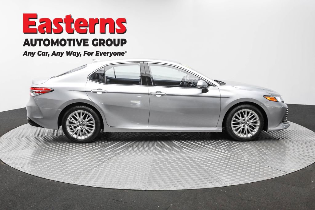 Used 2019 Toyota Camry XLE image 4