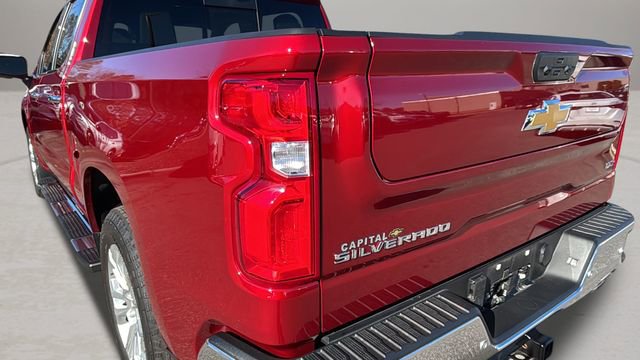 Used 2025 Chevrolet Silverado 1500 LTZ w/ LTZ Premium Package image 35