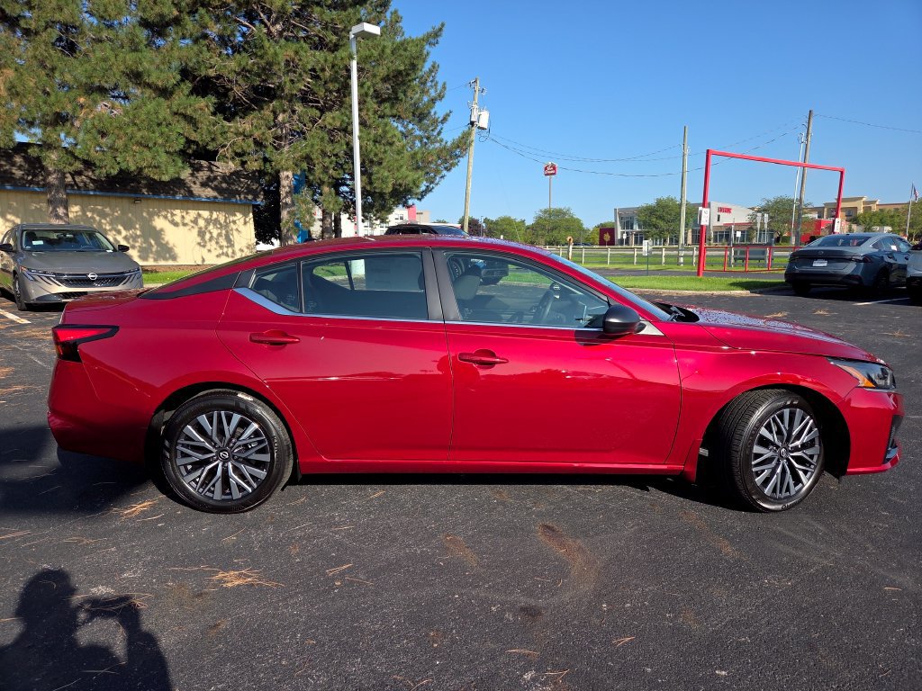 New 2026 Nissan Altima 2.5 SV FWD image 22