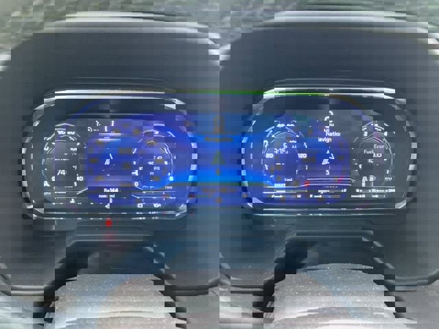 Used 2024 Chevrolet Tahoe Z71 w/ Luxury Package AWD/4WD image 30