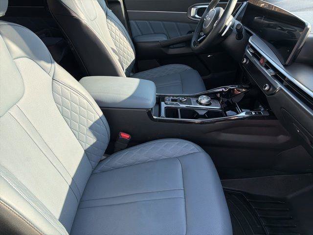 Used 2025 Kia Sorento SX Prestige image 29