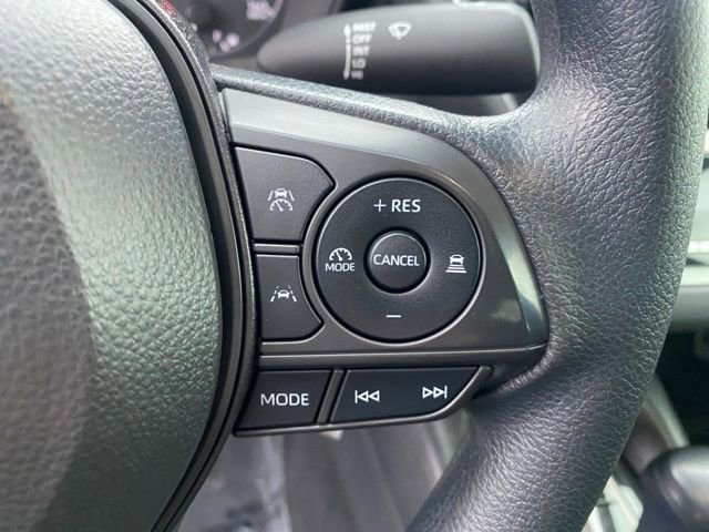 Certified 2024 Toyota Corolla LE image 18