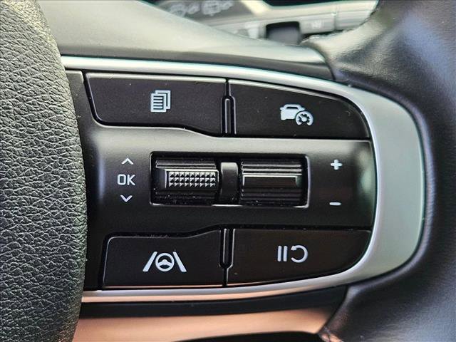 Used 2023 Kia Sportage EX image 10