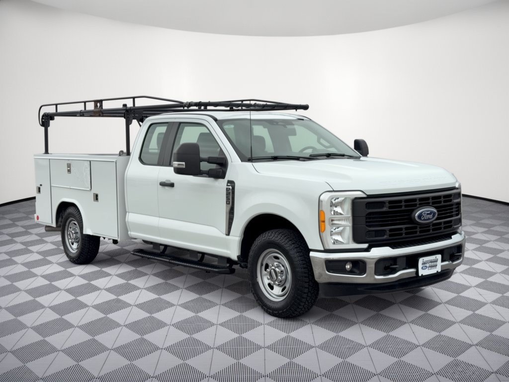 Used 2023 Ford F250 XL w/ XL Driver Assist Package RWD image 7