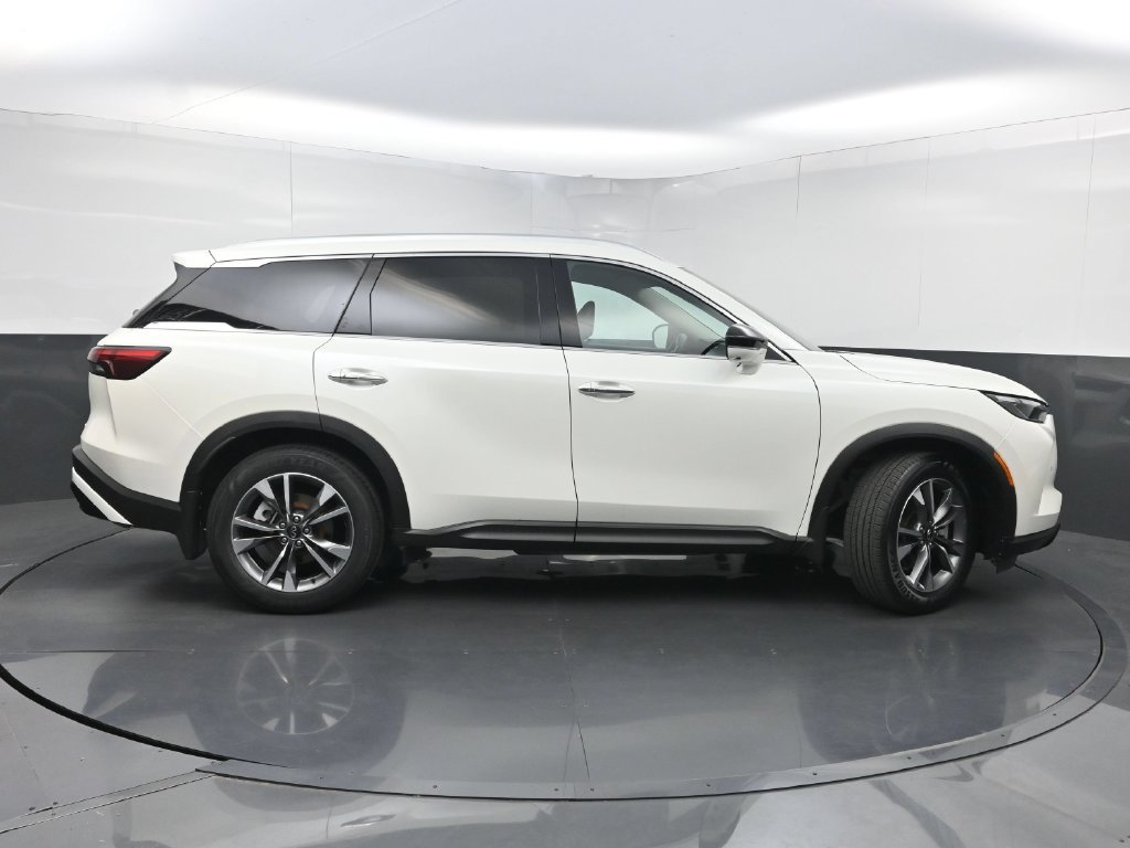 Used 2023 INFINITI QX60 Luxe FWD image 46