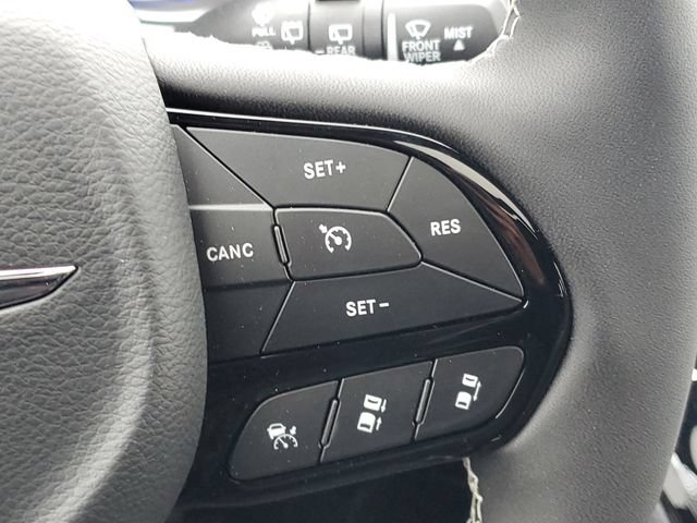 New 2026 Chrysler Pacifica Limited w/ S Appearance Package AWD/4WD image 23