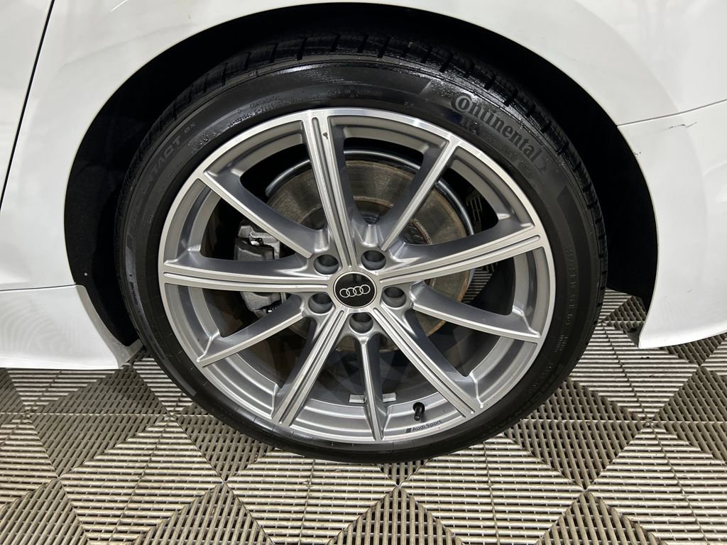 Used 2025 Audi A5 2.0T Premium Plus image 9