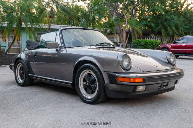 Used 1986 Porsche 911 Carrera RWD image 12