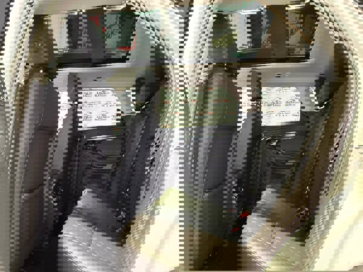 Used 2023 Land Rover Range Rover Evoque S image 33