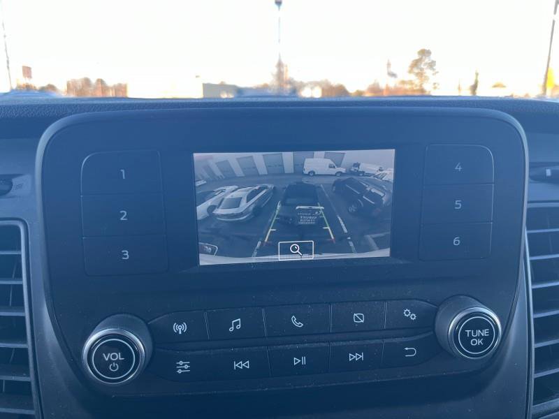 Used 2022 Ford Transit 250 148 High Roof Extended AWD image 10