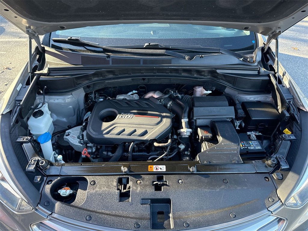 Used 2018 Hyundai Santa Fe Sport image 17