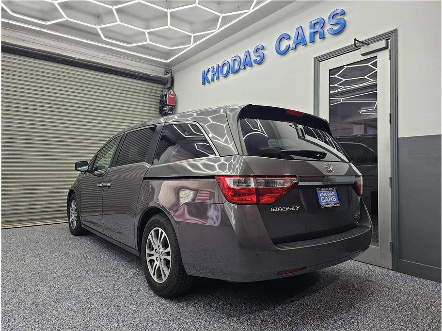 Used 2012 Honda Odyssey EX image 3