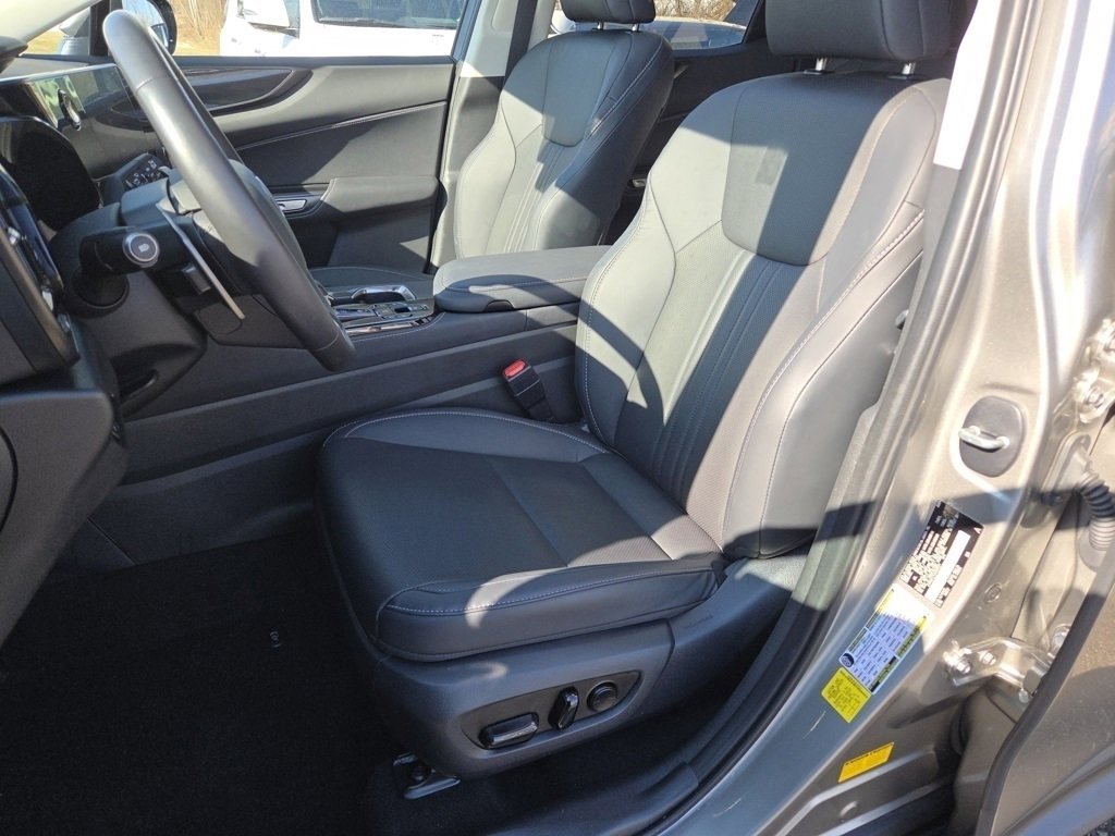 Certified 2025 Lexus NX 350 AWD w/ Cold Area Package image 8