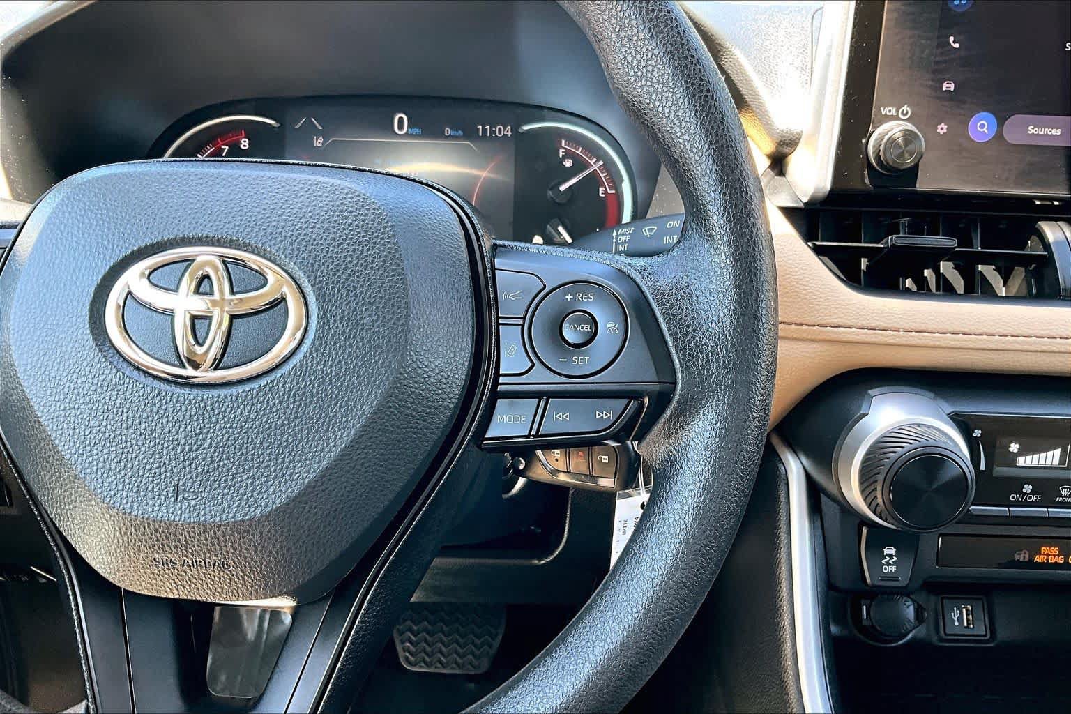Certified 2023 Toyota RAV4 LE AWD/4WD image 48