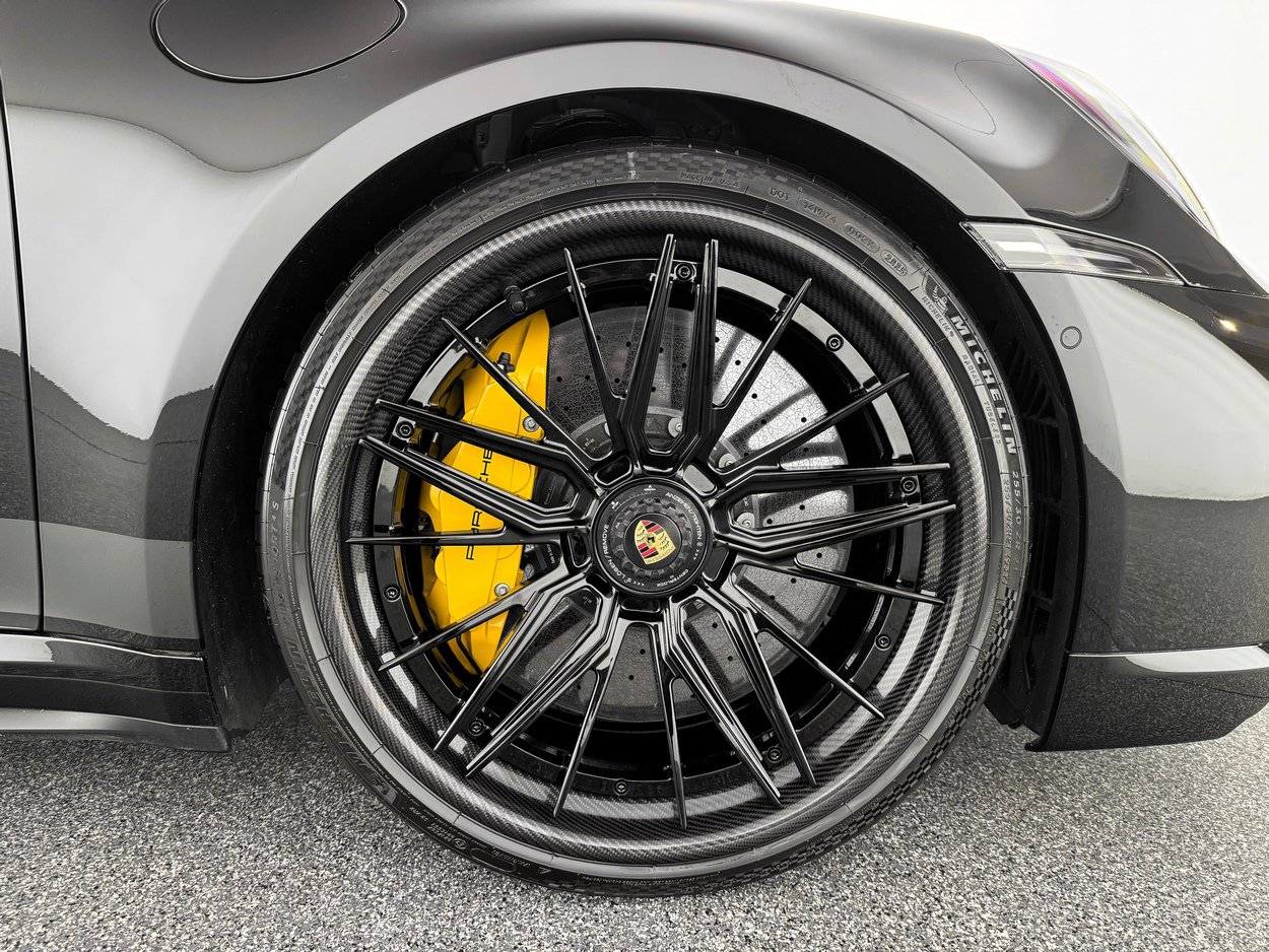 Used 2022 Porsche 911 Turbo S AWD/4WD image 31