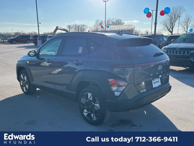 New 2025 Hyundai Kona SEL image 9