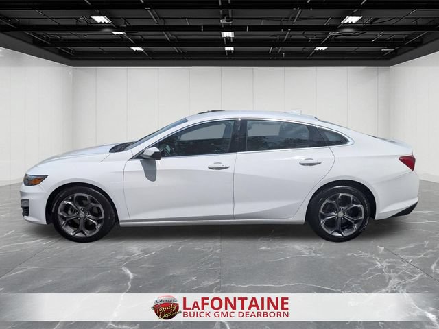 Used 2023 Chevrolet Malibu LT w/ Driver Confidence Package FWD image 2