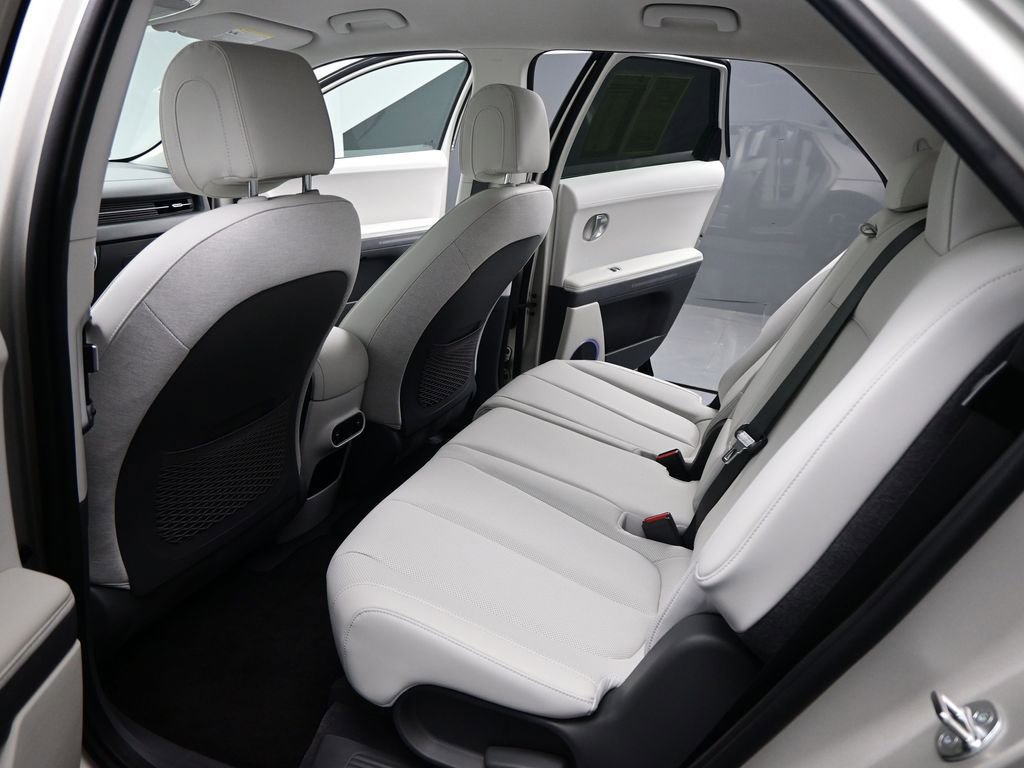 Used 2023 Hyundai Ioniq 5 SEL image 28