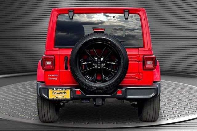 Used 2021 Jeep Wrangler Unlimited Sahara w/ Cold Weather Group AWD/4WD image 5