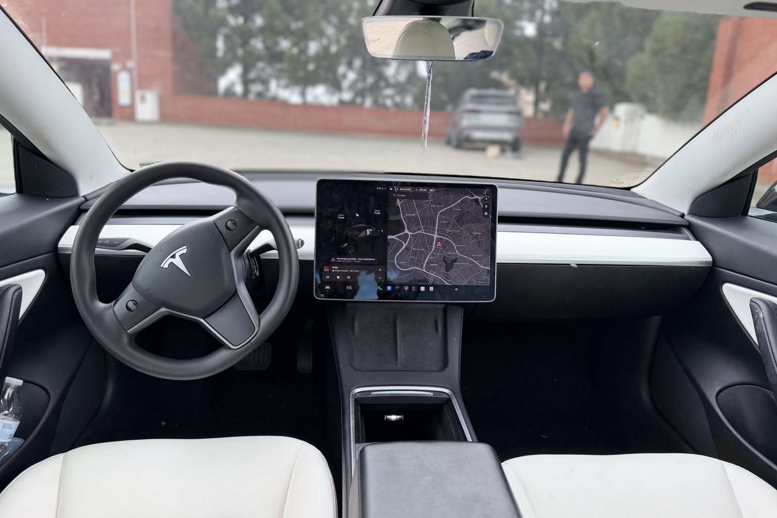 Used 2021 Tesla Model 3 Standard Range Plus RWD image 5