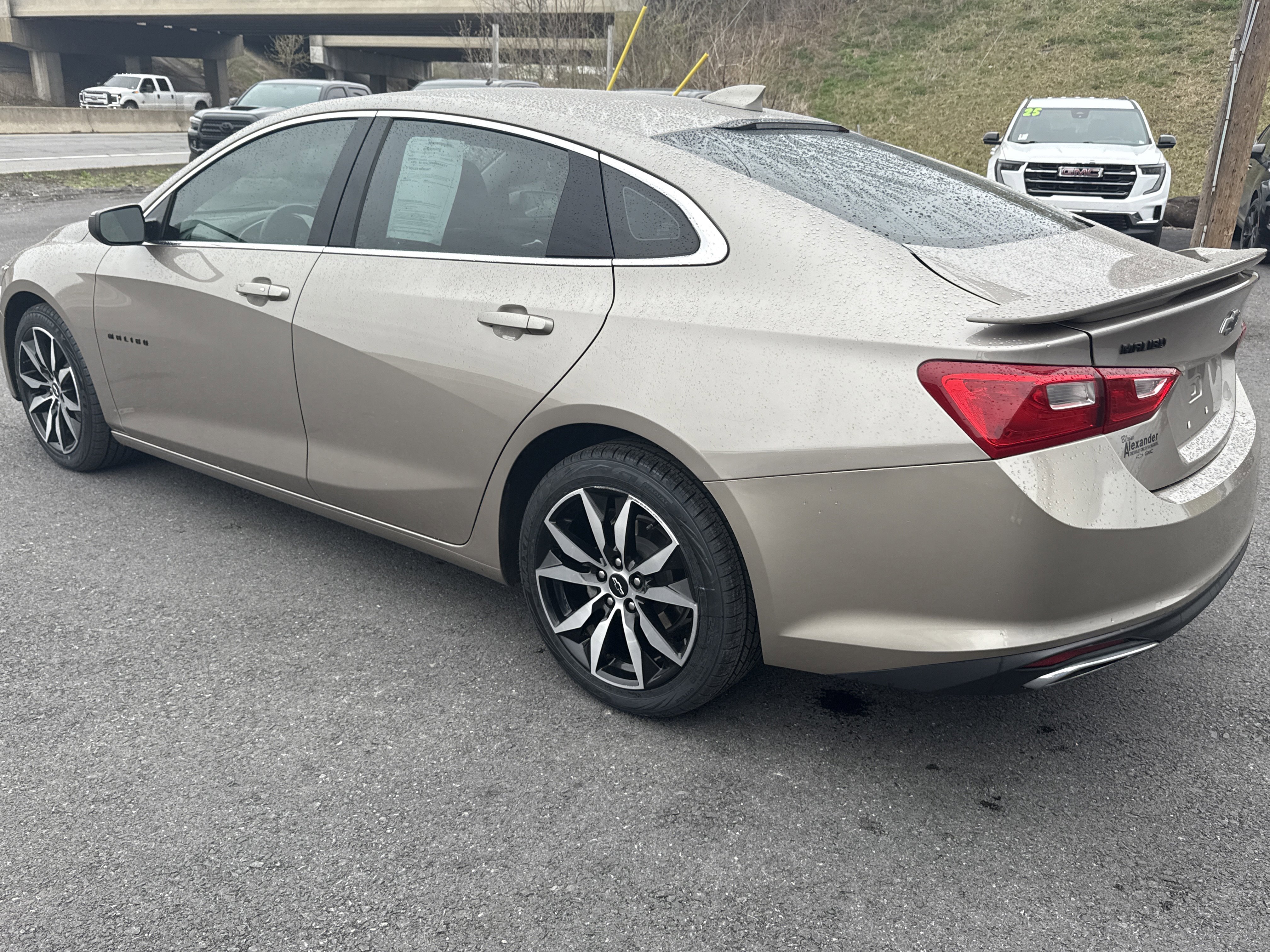 Used 2023 Chevrolet Malibu RS FWD image 6