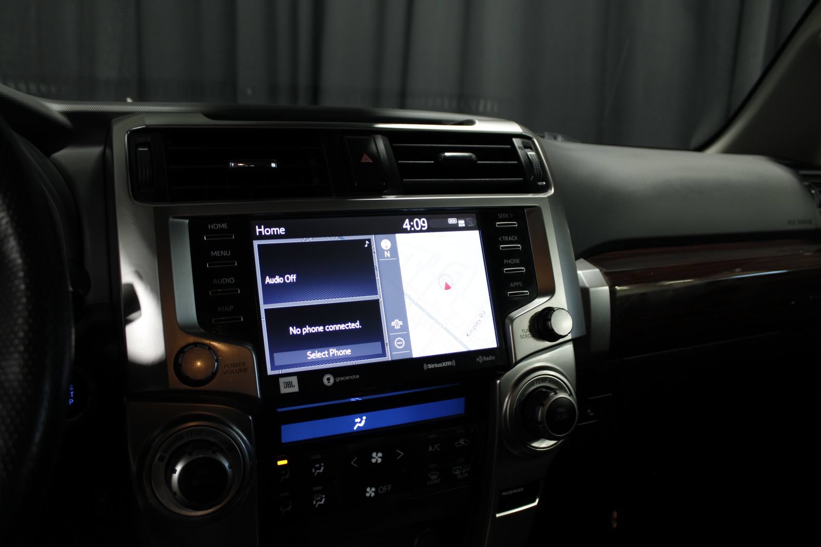Used 2023 Toyota 4Runner Limited AWD/4WD image 13