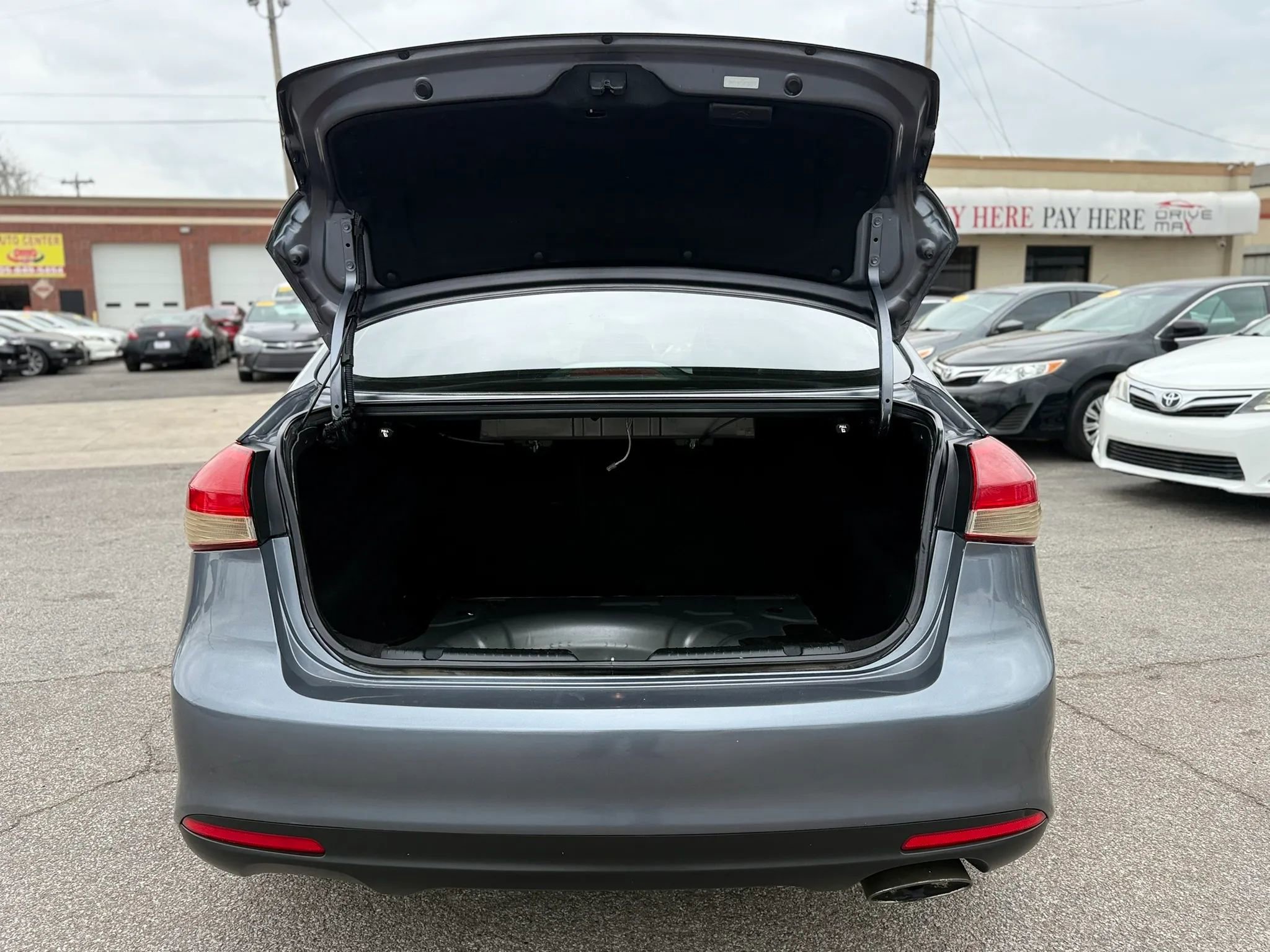 Used 2018 Kia Forte S image 20