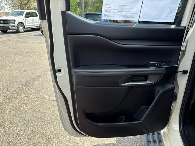 Used 2025 Ford Ranger Raptor AWD/4WD image 18
